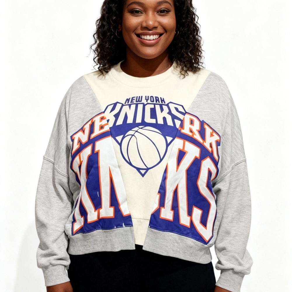 NBA New York Knicks Gray and Cream Sweater